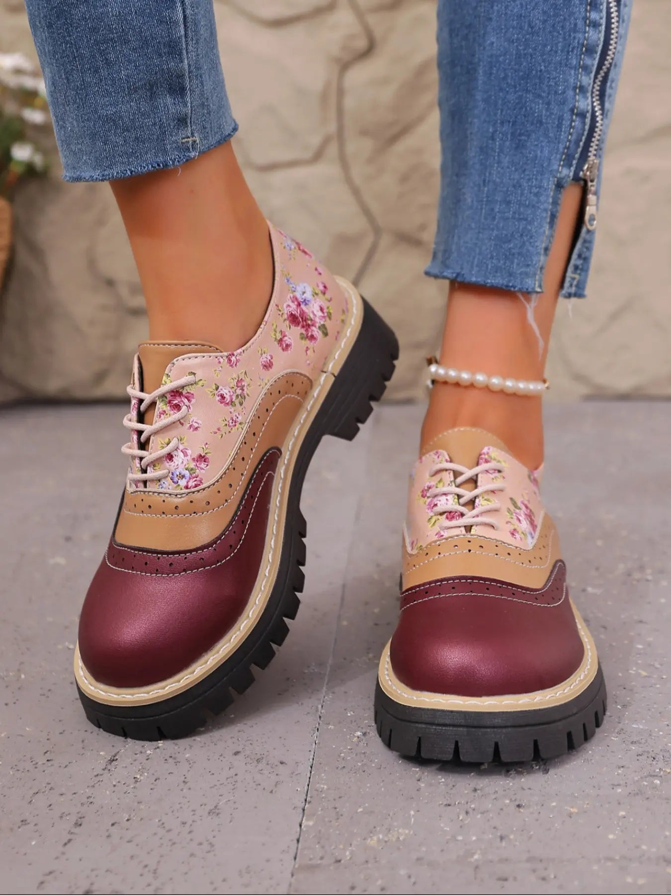 Women's Chunky Block Heel Buckle Shoes