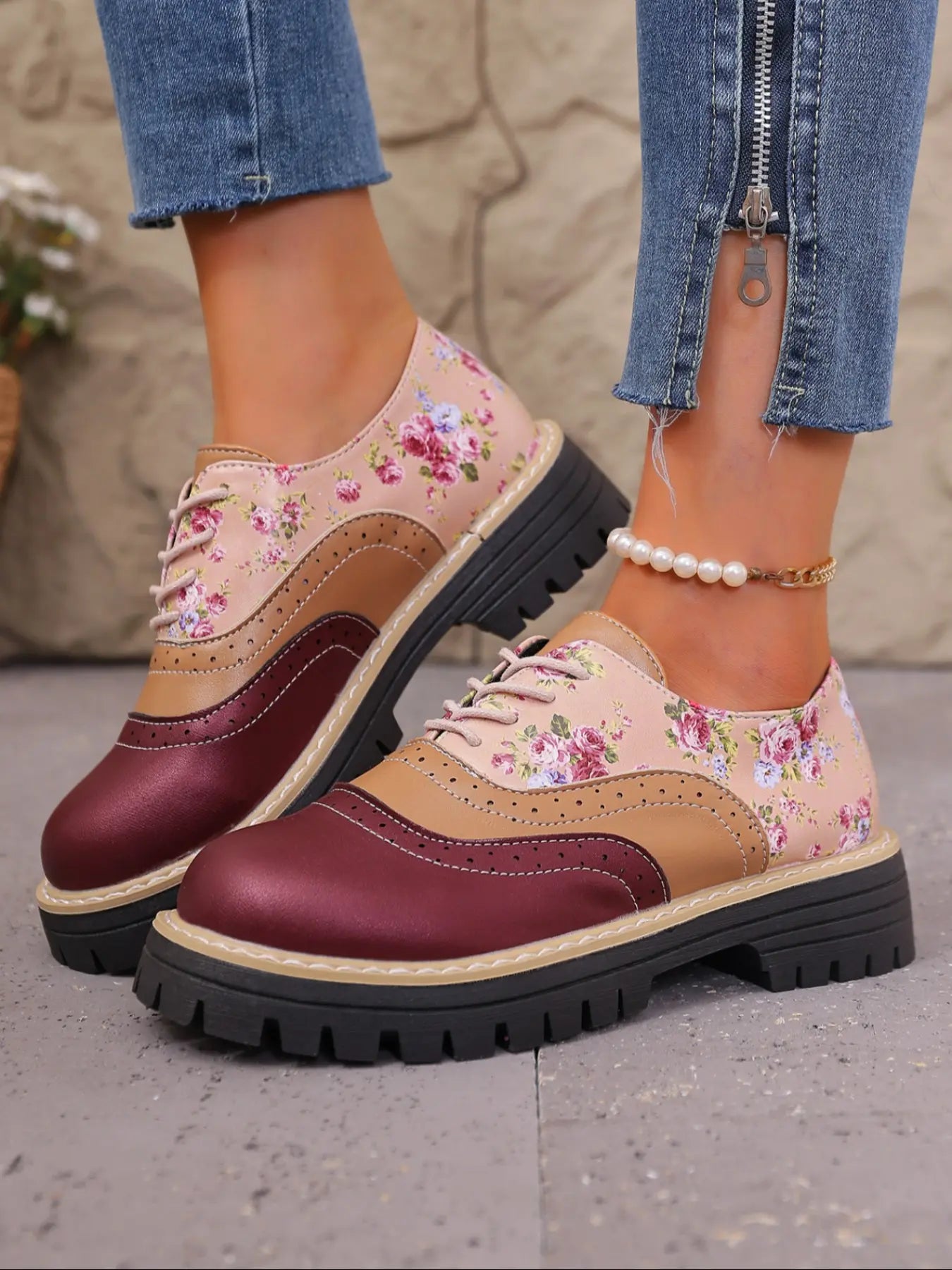 Women's Chunky Block Heel Buckle Shoes