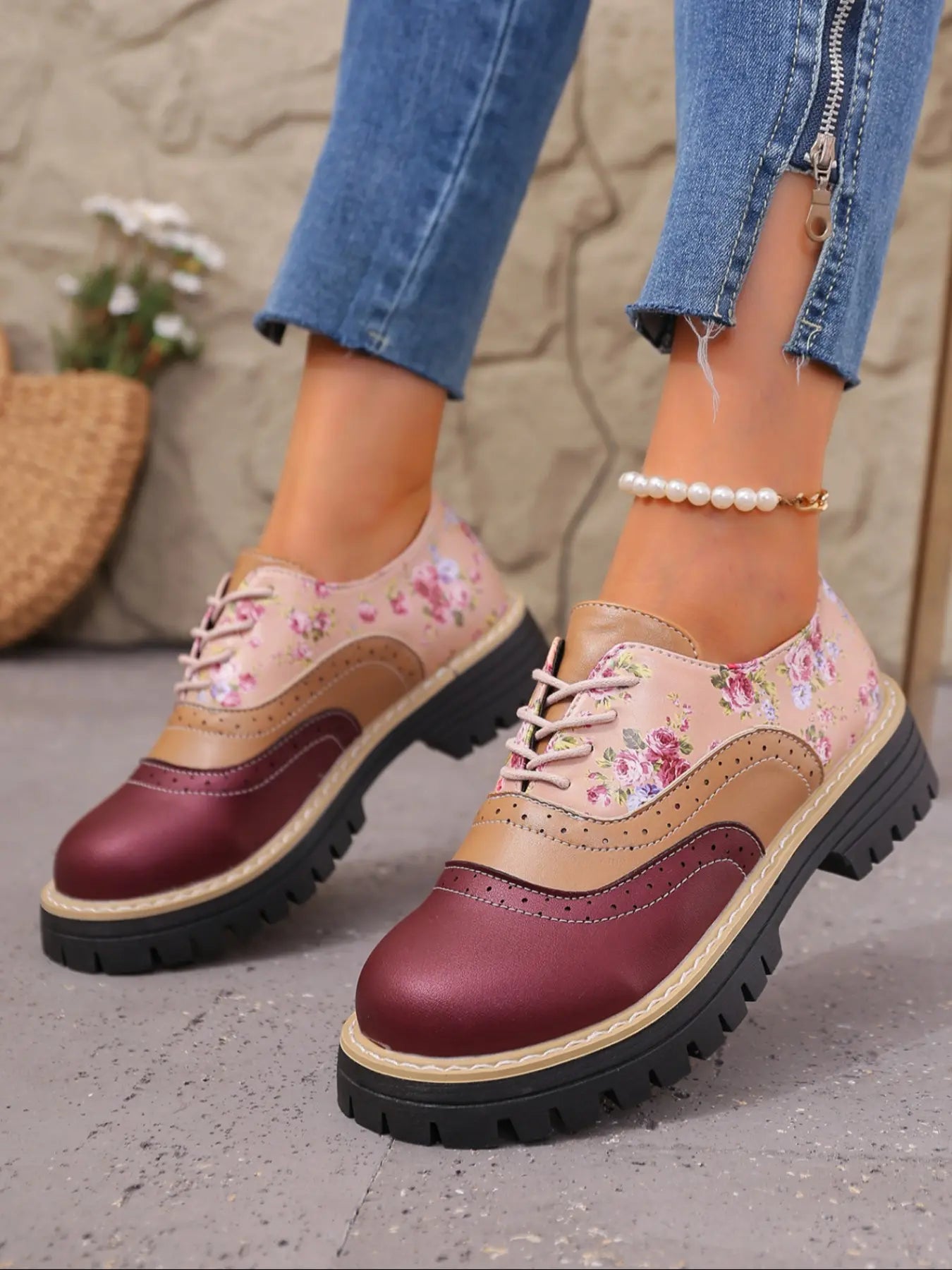 Women's Chunky Block Heel Buckle Shoes