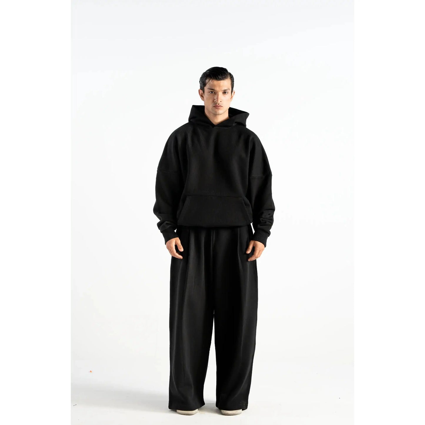 520GSM Heavyweight Boxy Hoodie – Organic Cotton, Oversized Unisex